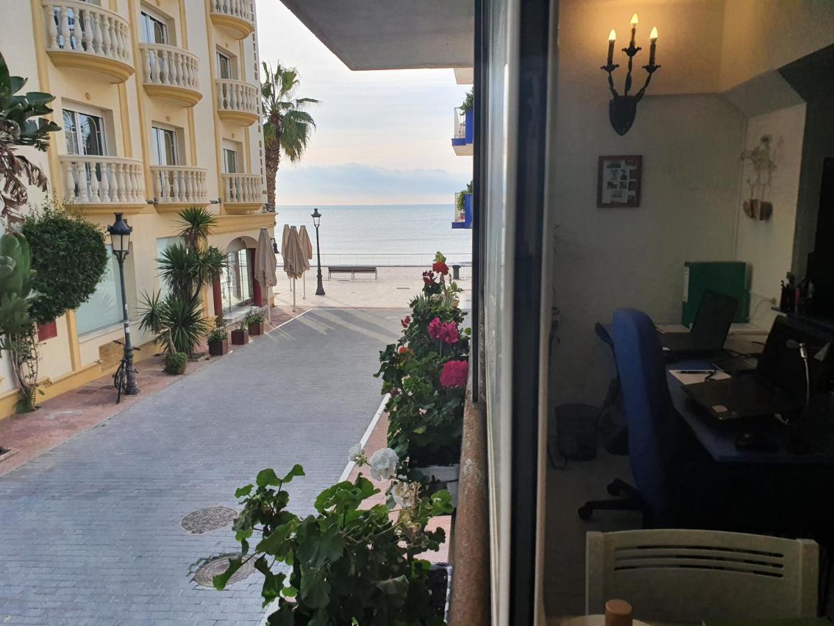 Apartamento Con Oficina Y Vistas Al Mar Sitges Ngoại thất bức ảnh