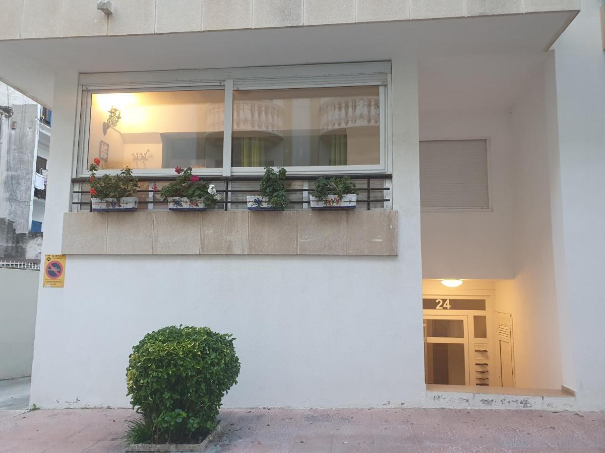 Apartamento Con Oficina Y Vistas Al Mar Sitges Ngoại thất bức ảnh