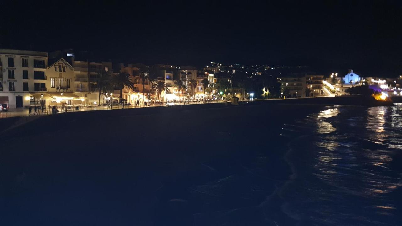 Apartamento Con Oficina Y Vistas Al Mar Sitges Ngoại thất bức ảnh